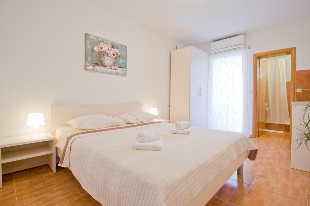 Villa Ivana Макарска Екстериор снимка